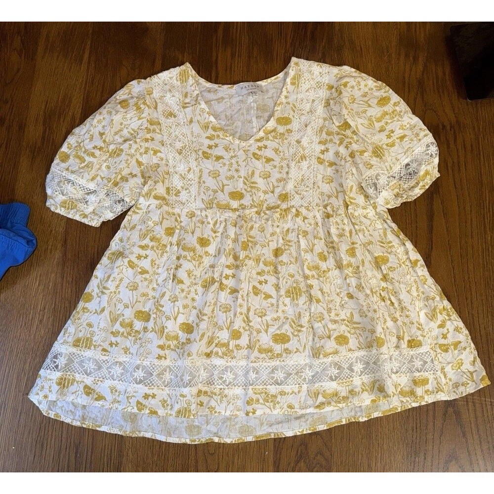 Hayden LA Mustard Yellow White Floral Babydoll Blouse Lace Puff Sleeve Boho M